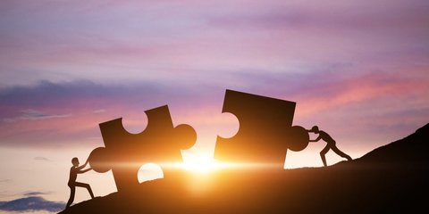 傳智教育全資子公司完成對(duì)FIS Holdings 51%股權(quán)收購(gòu)交易